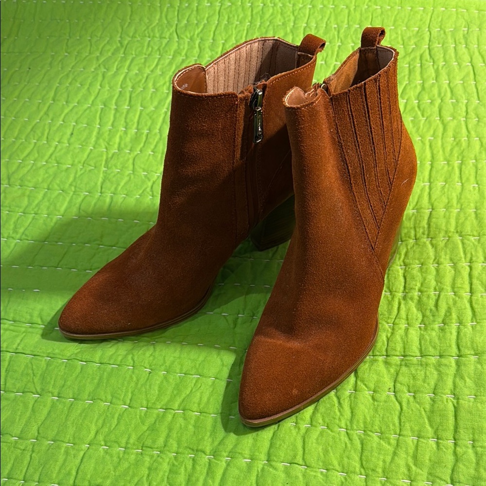 Blondo Chestnut Suede Ankle Booties